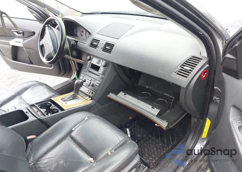 2006 Volvo Xc90 2.5T z USA, uszkodzony, nr VIN YV4CZ592X61266923